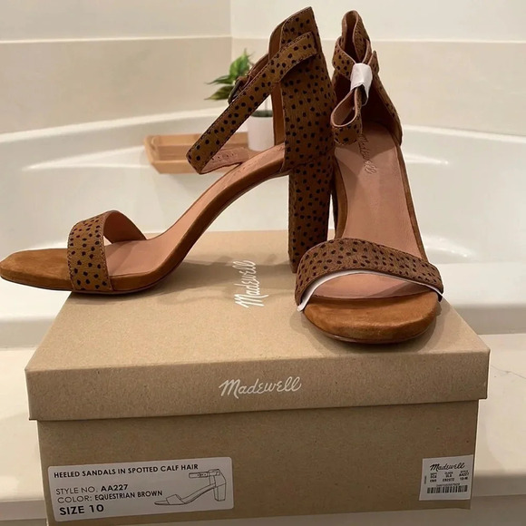⭐️HP⭐️NWT Madewell Animal Print Heels Sandals in Spotted Calf Hair brown size 10 - Picture 2 of 6